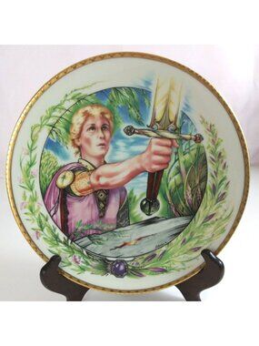 Hamilton Collection Legends Of Camelot Sword In The Stone 6th Issue #329 Plate